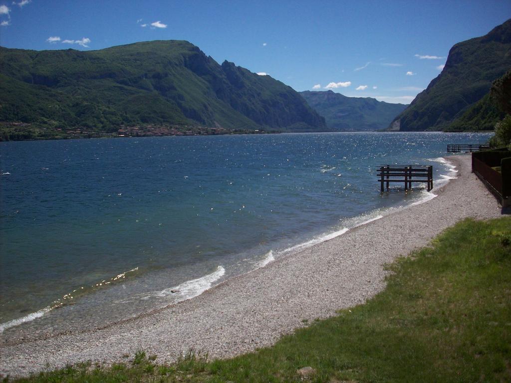 La Spiaggia Oliveto Lario Exterior photo